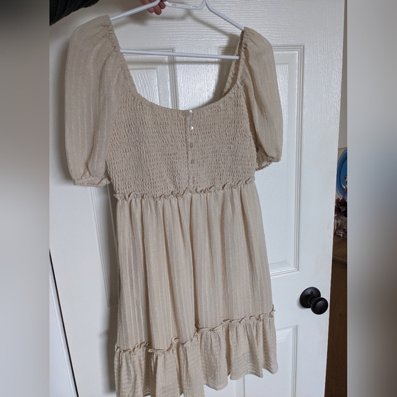 Smocked vanilla mini dress - Picture 3 of 4